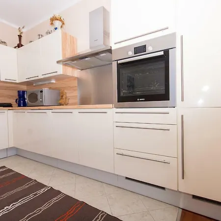 Luxury L&a Apartment Trogir