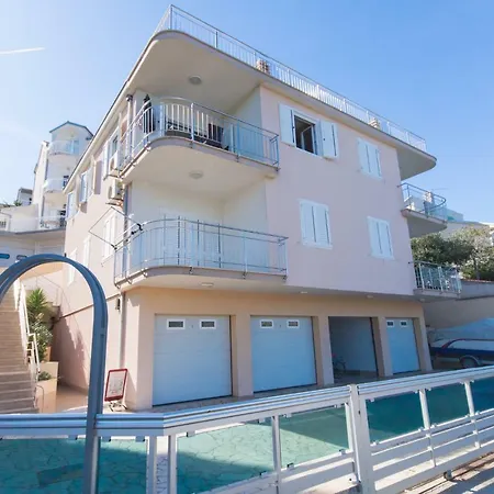 Apartment Luxury L&a Trogir