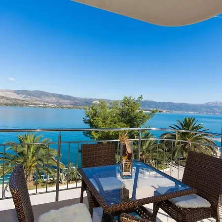 Apartament Luxury L&a *